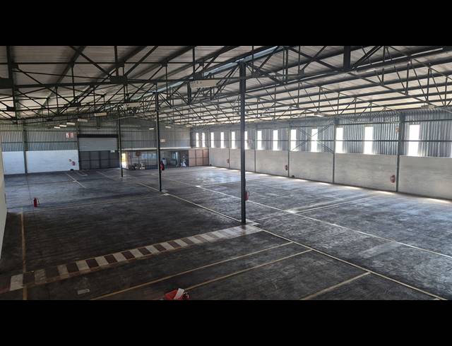 3,660M² WAREHOUSE TO LET IN WHITE RIVER INDUSTRIAL